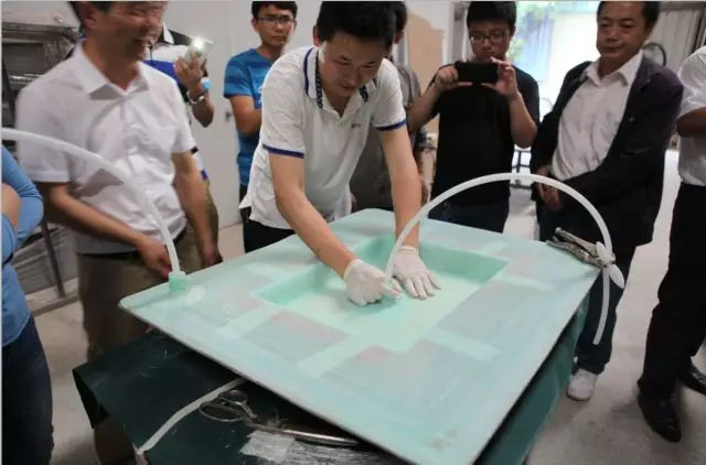 廣東博皓致力于幫助客戶成長，為客戶創(chuàng)造價值，開辦培訓(xùn)班，不遺余力地和他們一起投身到行業(yè)交流互惠的活動之中