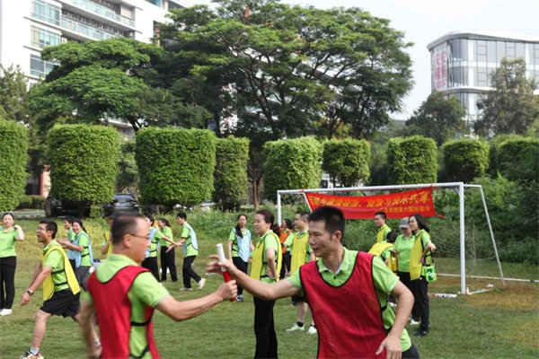 運(yùn)動(dòng)與激情碰撞，健康與快樂共享—廣東博皓第六屆運(yùn)動(dòng)會(huì)   -傳統(tǒng)接力賽